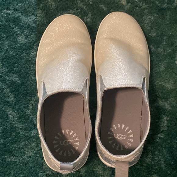 COPY - Sliver Ugg Slip-ons - Picture 2 of 3
